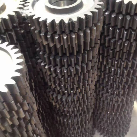 齒條定尺，出齒，裝車發(fā)貨